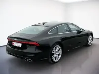Gebraucht Audi S7 Sportback Ambiente 344 PS (253 kW) 2023 Pantherschwarz kristalleffekt Kleinwagen