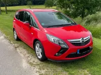 Gebraucht Opel Zafira Tourer Innovation 140 PS (102 kW) 2015 Rot Van / Kleinbus