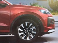 Neu VW T-Roc Life 150 PS (110 kW) 2026 Rot SUV