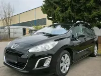 Gebraucht Peugeot 308 SW 156 PS (114 kW) 2011 Schwarz Kombi
