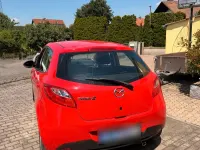 Gebraucht Mazda 2 Prime-Line 75 PS (55 kW) 2011 Rot Kleinwagen