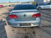 Gebraucht VW Passat Highline 160 PS (117 kW) 2012 Grau Limousine