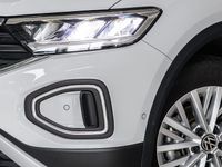 Gebraucht VW T-Roc Life 110 PS (80 kW) 2023 Weiß SUV