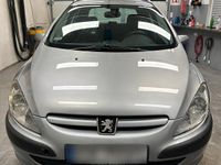 Gebraucht Peugeot 307 95 PS (69 kW) 2004 Grau Kombi