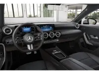 Gebraucht Mercedes CLA250 Advanced Plus 163 PS (119 kW) 2025 Silber Coupé