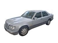 Gebraucht Mercedes E280 Elegance 193 PS (141 kW) 1995 Silber Limousine