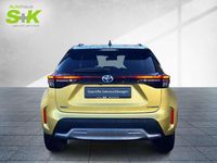 Gebraucht Toyota Yaris Hybrid Advance 116 PS (85 kW) 2023 Warm gold metallic, (gold) Kleinwagen