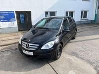 Gebraucht Mercedes B180 116 PS (85 kW) 2009 Schwarz Van / Kleinbus