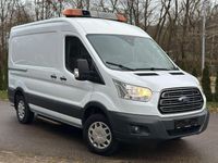 Second-hand Ford Transit 155 CP (114 kW) 2016 Alb Monovolum