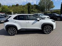 Neu Toyota Yaris Cross Active 131 PS (96 kW) 2025 Weiß SUV