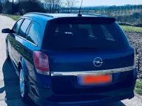 Usado Opel Astra Cosmo 140 HP (102 kW) 2006 Azul Carrinha