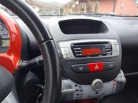 Gebraucht Citroën C1 69 PS (50 kW) 2013 Rot Kleinwagen