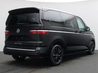 Gebraucht VW Multivan Style 150 PS (110 kW) 2025 Schwarz Van