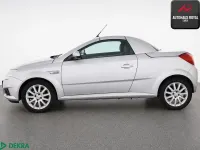 Gebraucht Opel Tigra 90 PS (66 kW) 2009 Starsilber iii m2 Cabrio
