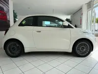 Gebraucht Fiat 500e Icon 86 kW (118 PS) 2022 Weiß Limousine