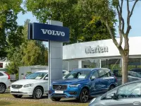 Gebraucht Volvo XC40 129 PS (94 kW) 2023 Weiß SUV