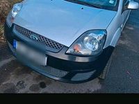 Gebraucht Ford Fiesta 69 PS (50 kW) 2007 Grau Kleinwagen