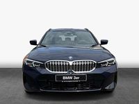 Gebraucht BMW 330 Basis 286 PS (210 kW) 2023 Tansanitblau metallic Kombi