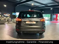 Gebraucht Ford S-MAX Titanium 190 PS (139 kW) 2019 Magnetic Van / Kleinbus