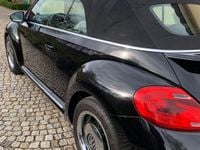 Second-hand VW Beetle S 105 CP (77 kW) 2014 Negru Hatchback