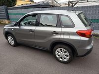 Gebraucht Suzuki Vitara Club 120 PS (88 kW) 2015 Grau SUV