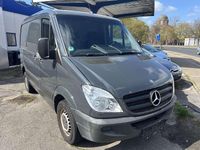 Gebraucht Mercedes Sprinter 95 PS (69 kW) 2011 7103 schwarzgrau Van