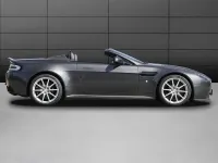 Gebraucht Aston Martin V12 Vantage 574 PS (422 kW) 2016 Grau Cabrio