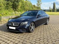 Gebraucht Mercedes E220 AMG line 194 PS (142 kW) 2017 Blau Limousine
