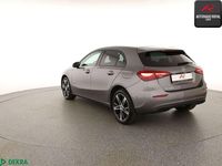 Gebraucht Mercedes A250 Night 218 PS (160 kW) 2023 Mountaingrau Limousine