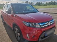 Gebraucht Suzuki Vitara 120 PS (88 kW) 2015 Rot Limousine