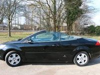 Gebraucht Ford Focus Cabriolet Trend 101 PS (74 kW) 2010 Schwarz Cabrio