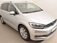 Gebraucht VW Touran Highline 150 PS (110 kW) 2018 Silber metallic Van / Kleinbus
