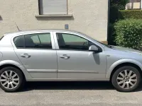Gebraucht Opel Astra Edition 116 PS (85 kW) 2007 Grau Limousine