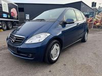 Gebraucht Mercedes A160 95 PS (69 kW) 2012 Blau Limousine