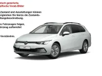 Gebraucht VW Golf VIII Life 150 PS (110 kW) 2022 Pure white Kombi