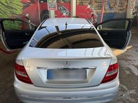 Gebraucht Mercedes C220 177 PS (130 kW) 2012 Silber Coupé
