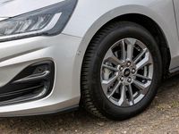 Gebraucht Ford Focus Titanium 125 PS (91 kW) 2024 Silber Kombi