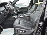 gebraucht BMW X7 xDrive40i M Sport Laser Luftfederung Head up Svarowski 7 Sitze