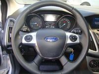 Gebraucht Ford Focus 116 PS (85 kW) 2014 Blau metallic Kombi