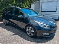 Gebraucht Kia Ceed Sportswagon Platinum 128 PS (94 kW) 2014 Schwarz Kombi