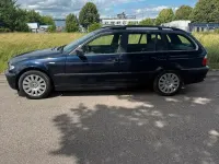 Gebraucht BMW 320 150 PS (110 kW) 2003 Blau Kombi