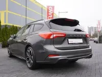 Gebraucht Ford Focus ST-Line 155 PS (114 kW) 2020 Grau Kombi