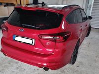 Gebraucht Ford Focus ST 280 PS (205 kW) 2024 Rot Limousine