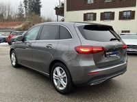 Gebraucht Mercedes E250 Advanced 163 PS (119 kW) 2023 Grau Kombi