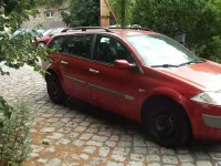 Gebraucht Renault Mégane GrandTour Dynamique 113 PS (83 kW) 2004 Feuerrot Kombi
