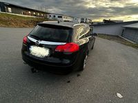 Gebraucht Opel Insignia Edition 160 PS (117 kW) 2009 Schwarz Kombi