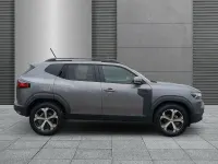 Neu Dacia Duster Journey 122 PS (89 kW) 2025 Dolomitgrau SUV