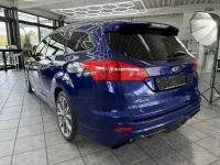 Gebraucht Ford Focus ST-Line 125 PS (91 kW) 2018 Blau Kombi