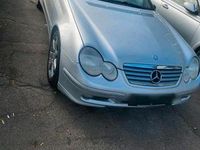 Gebraucht Mercedes C200 163 PS (119 kW) 2002 Silber Coupé
