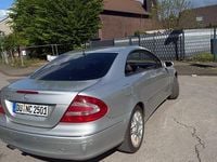 Gebraucht Mercedes CLK240 170 PS (125 kW) 2003 Silber Coupé